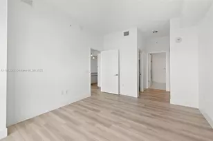 101 Diplomat Pkwy, Hallandale Beach, FL 33009 - Photo 18