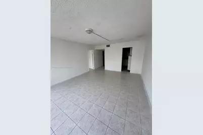 2025 NE 164th St #706, North Miami Beach, FL 33162 - Photo 4