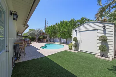 1311 NE 26th Ter, Pompano Beach, FL 33062 - Photo 40