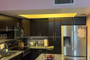 19 Matador Ln, Davie, FL 33324 - Photo 10