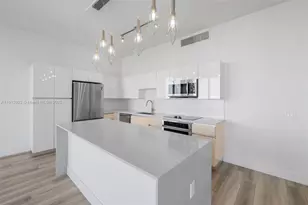 101 Diplomat Pkwy, Hallandale Beach, FL 33009 - Photo 14