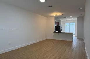 14934 SW 41st Ln, Miami, FL 33185 - Photo 2