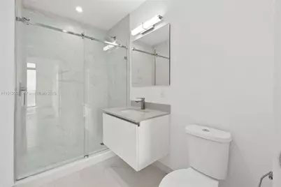 101 Diplomat Pkwy #2002, Hallandale Beach, FL 33009 - Photo 34