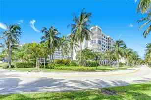 550 Ocean Dr, Key Biscayne, FL 33149 - Photo 36