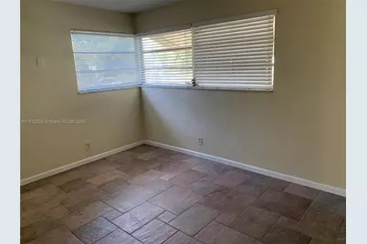 1680 NW 1st Ter, Pompano Beach, FL 33060 - Photo 6