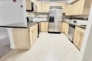 8632 NW 34th Pl, Sunrise, FL 33351 - Photo 6