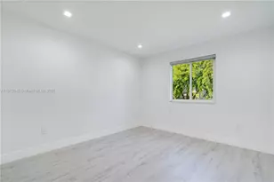 11583 NW 69th Terrace, Doral, FL 33178 - Photo 34