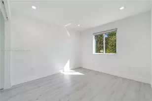 11583 NW 69th Terrace, Doral, FL 33178 - Photo 36