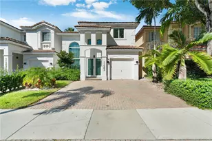 11583 NW 69th Terrace, Doral, FL 33178 - Photo 4