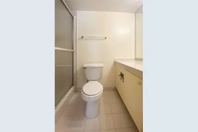 430 Golden Isles Dr #701, Hallandale Beach, FL 33009 - Photo 4