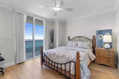 50 Biscayne Blvd #4808, Miami, FL 33132 - Photo 24