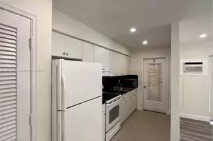 16890 NE 21st Ave, North Miami Beach, FL 33162 - Photo 2