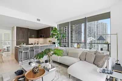 88 SW 7th St #1111, Miami, FL 33130 - Photo 16