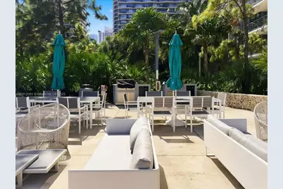 88 SW 7th St #1111, Miami, FL 33130 - Photo 54