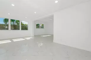 731 NE 16th St, Fort Lauderdale, FL 33304 - Photo 22