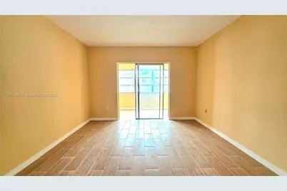 18900 NE 3rd Ct #520, Miami, FL 33179 - Photo 10
