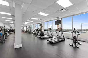 7135 Collins Ave, Miami Beach, FL 33141 - Photo 32