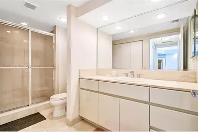 3000 Island Blvd #903, Aventura, FL 33160 - Photo 8