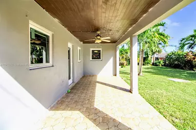 19311 SW 118th Ave, Miami, FL 33177 - Photo 32