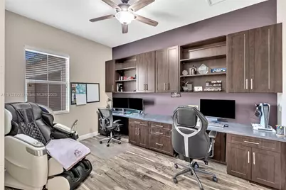 13220 SW 13th St, Davie, FL 33325 - Photo 2