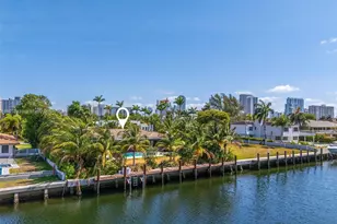 419 Alamanda Dr, Hallandale Beach, FL 33009 - Photo 1