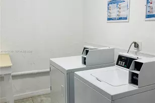 1650 NE 115th St, Miami, FL 33181 - Photo 16