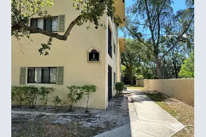 2445 SW 18th Ter #114, Fort Lauderdale, FL 33315 - Photo 12