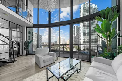 690 SW 1st Ct #2101, Miami, FL 33130 - Photo 1