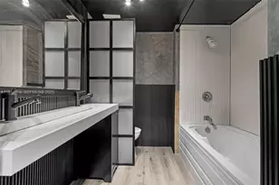 690 SW 1st Ct, Miami, FL 33130 - Photo 22