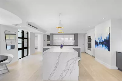 5500 Collins Ave #901 & 902, Miami Beach, FL 33140 - Photo 44