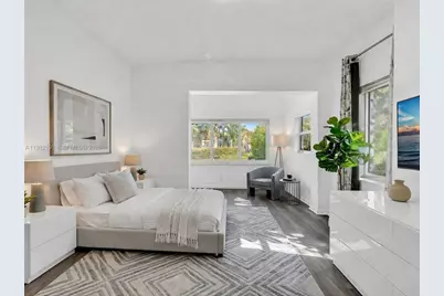 9324 Byron Ave, Surfside, FL 33154 - Photo 18