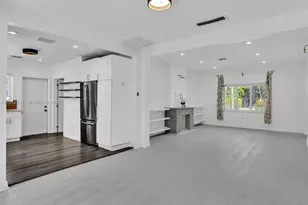 9324 Byron Ave, Surfside, FL 33154 - Photo 4