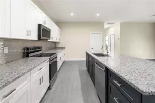 1043 Albert Ave, Lehigh Acres, FL 33971 - Photo 22