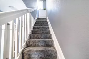 2040 NE 167th St, North Miami Beach, FL 33162 - Photo 22