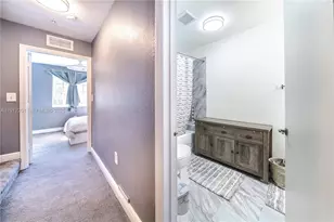 2040 NE 167th St, North Miami Beach, FL 33162 - Photo 16