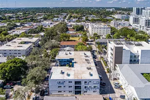 1943 Monroe St, Hollywood, FL 33020 - Photo 20