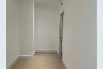 881 Ocean Dr #L3, Key Biscayne, FL 33149 - Photo 8