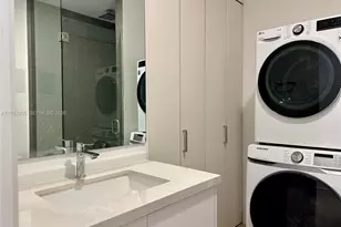 881 Ocean Dr, Key Biscayne, FL 33149 - Photo 8