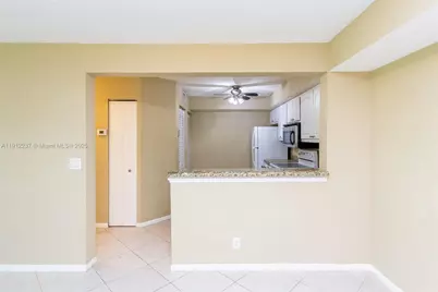 5721 Riverside Dr #202B5, Coral Springs, FL 33067 - Photo 16