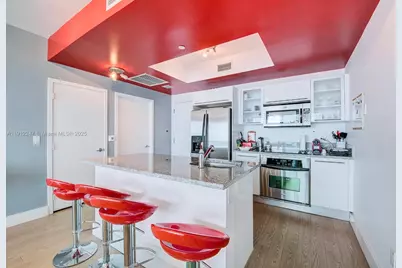 888 Biscayne Blvd #4007, Miami, FL 33132 - Photo 6