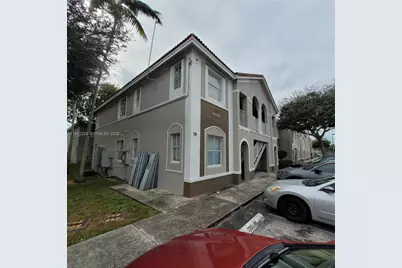 1666 SE 27th Ct #205, Homestead, FL 33035 - Photo 2