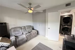 900 SW 128th Ave, Pembroke Pines, FL 33027 - Photo 22