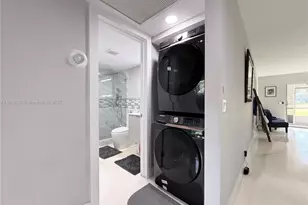 900 SW 128th Ave, Pembroke Pines, FL 33027 - Photo 24