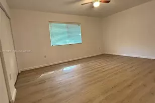 63 SE 3rd Ave, Hallandale Beach, FL 33009 - Photo 10