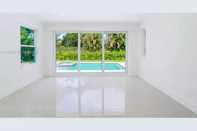953 NE 91st Ter, Miami Shores, FL 33138 - Photo 18