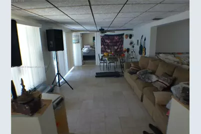 8835 NE 9th Ct, Miami, FL 33138 - Photo 40