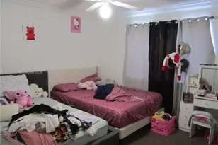 18890 NW 57th Ave, Hialeah, FL 33015 - Photo 14