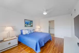400 Diplomat Pkwy, Hallandale Beach, FL 33009 - Photo 16