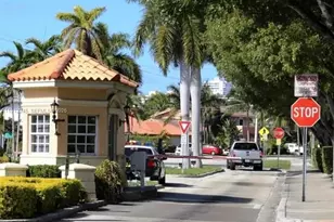 3551 NE 169th St, North Miami Beach, FL 33160 - Photo 2