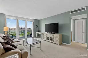 3000 S Ocean Dr, Hollywood, FL 33019 - Photo 10